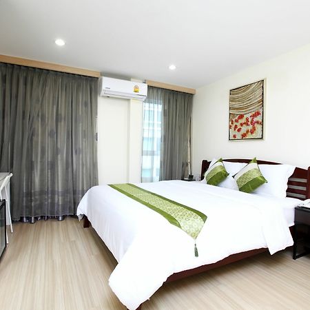 Icheck Inn Sukhumvit 22 Bangkok Luaran gambar