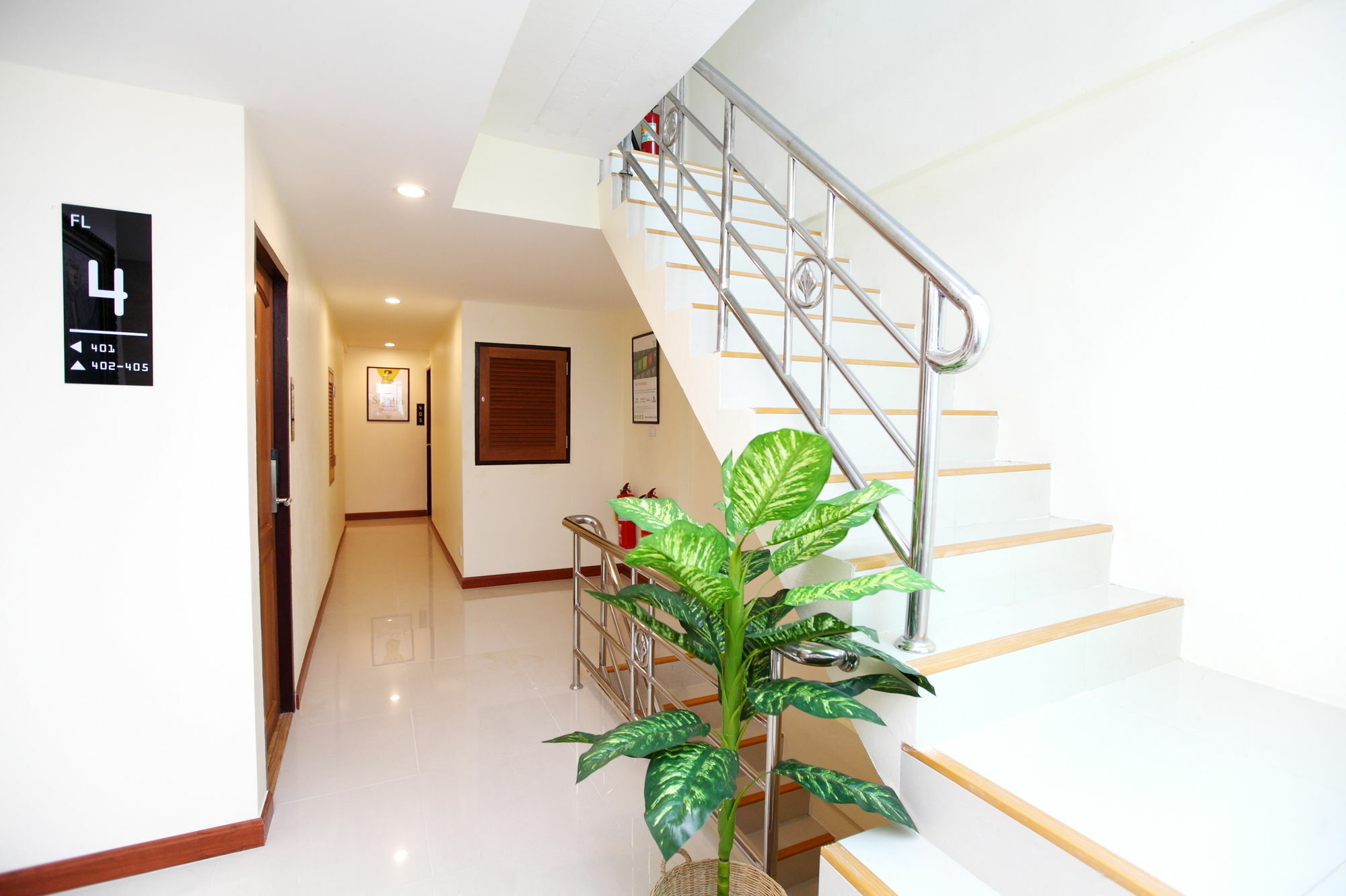 Icheck Inn Sukhumvit 22 Bangkok Luaran gambar