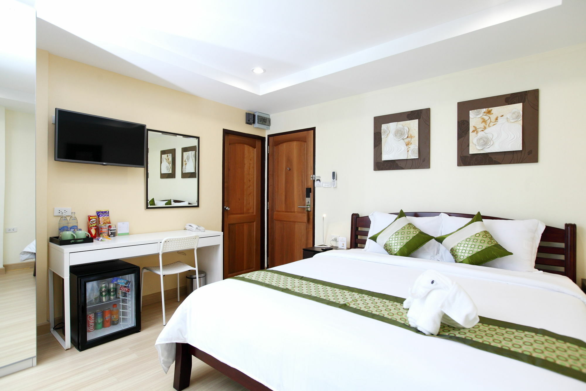 Icheck Inn Sukhumvit 22 Bangkok Luaran gambar