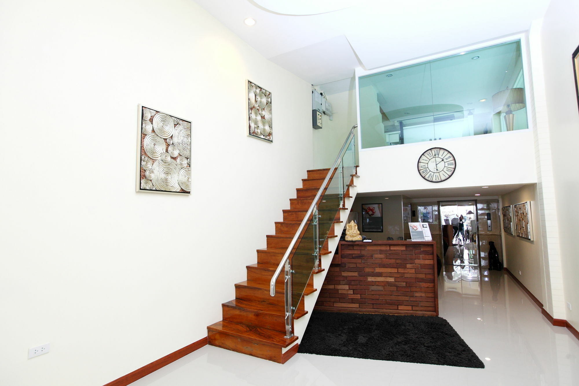 Icheck Inn Sukhumvit 22 Bangkok Luaran gambar